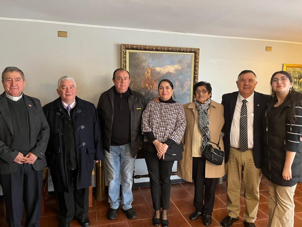 Ágape con hijos de fundadores